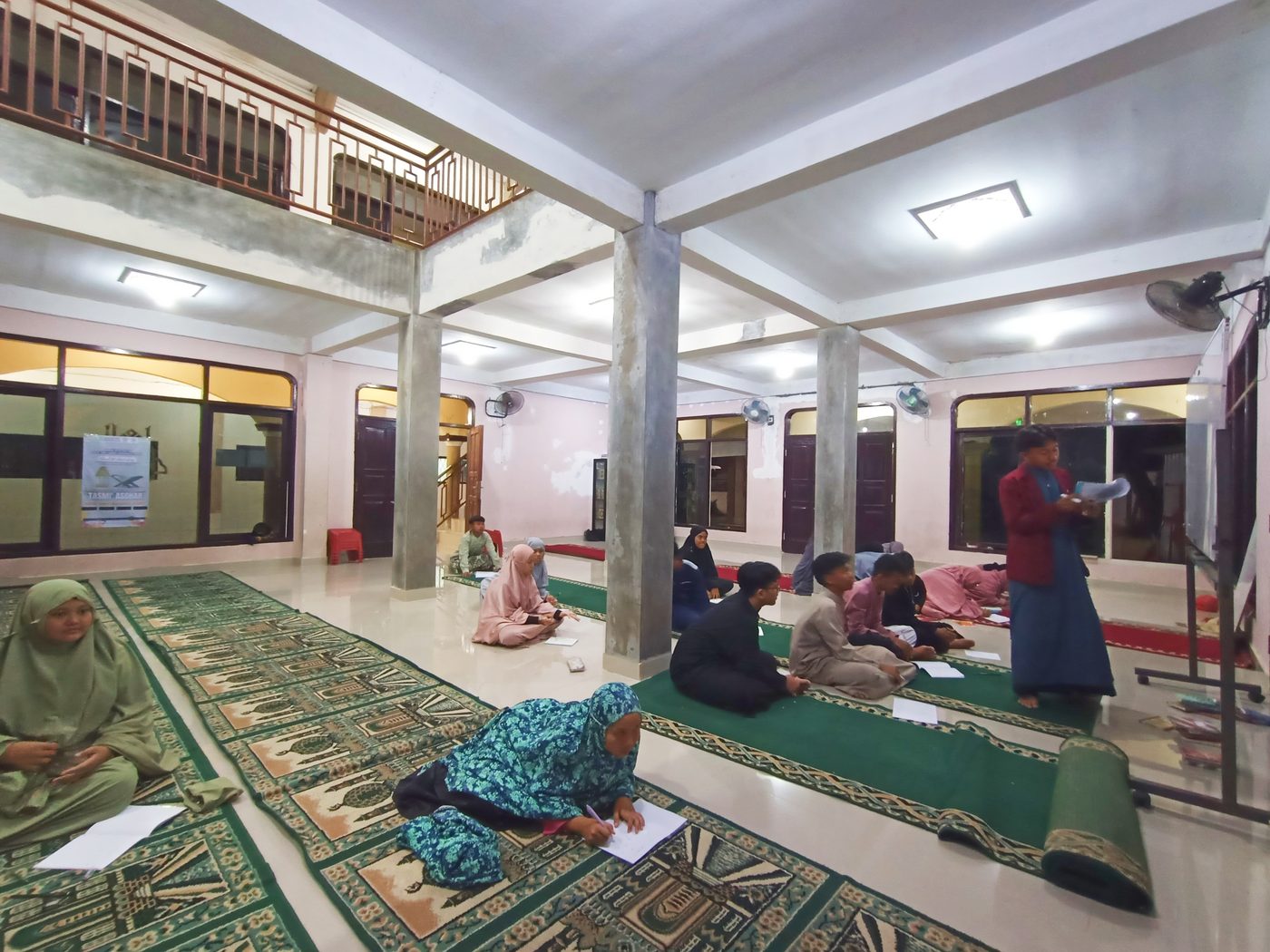 Masjid Kampus yang Asri